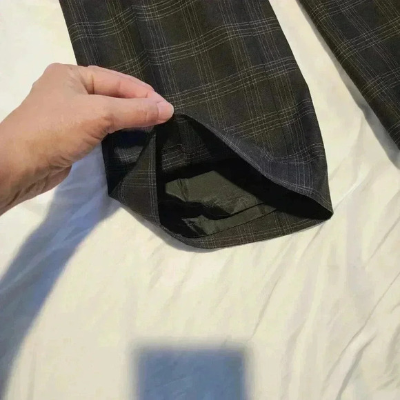 Ann Taylor Windowpane Plaid Trousers - 4P - Picture 5 of 7